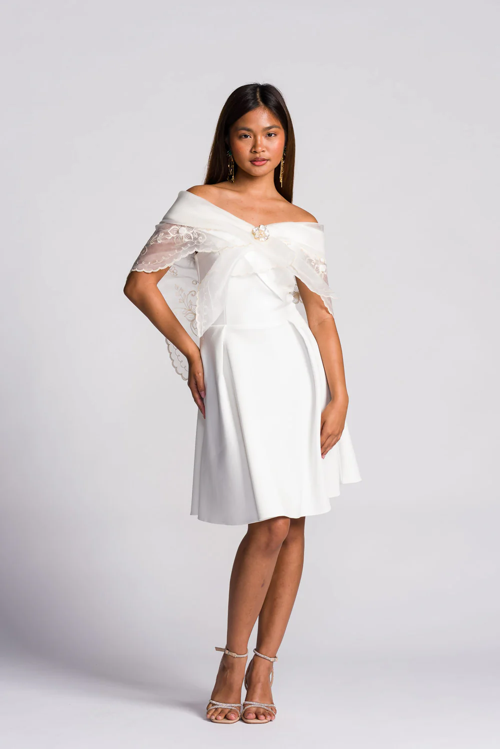 'Maria Clara' Filipiniana Alampay (Ivory White) - Image 4