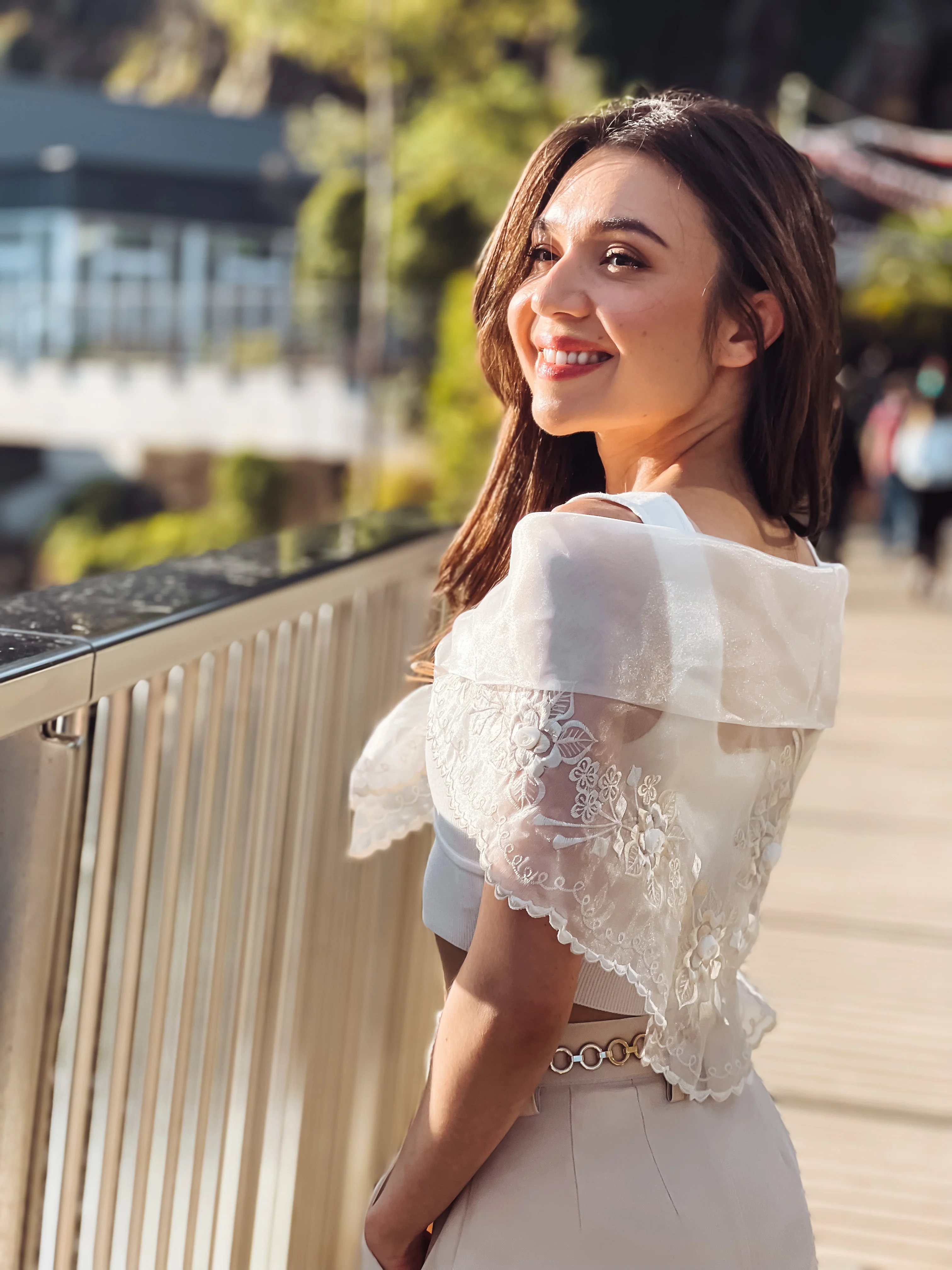 'Maria Clara' Filipiniana Alampay (Ivory White) - Image 11