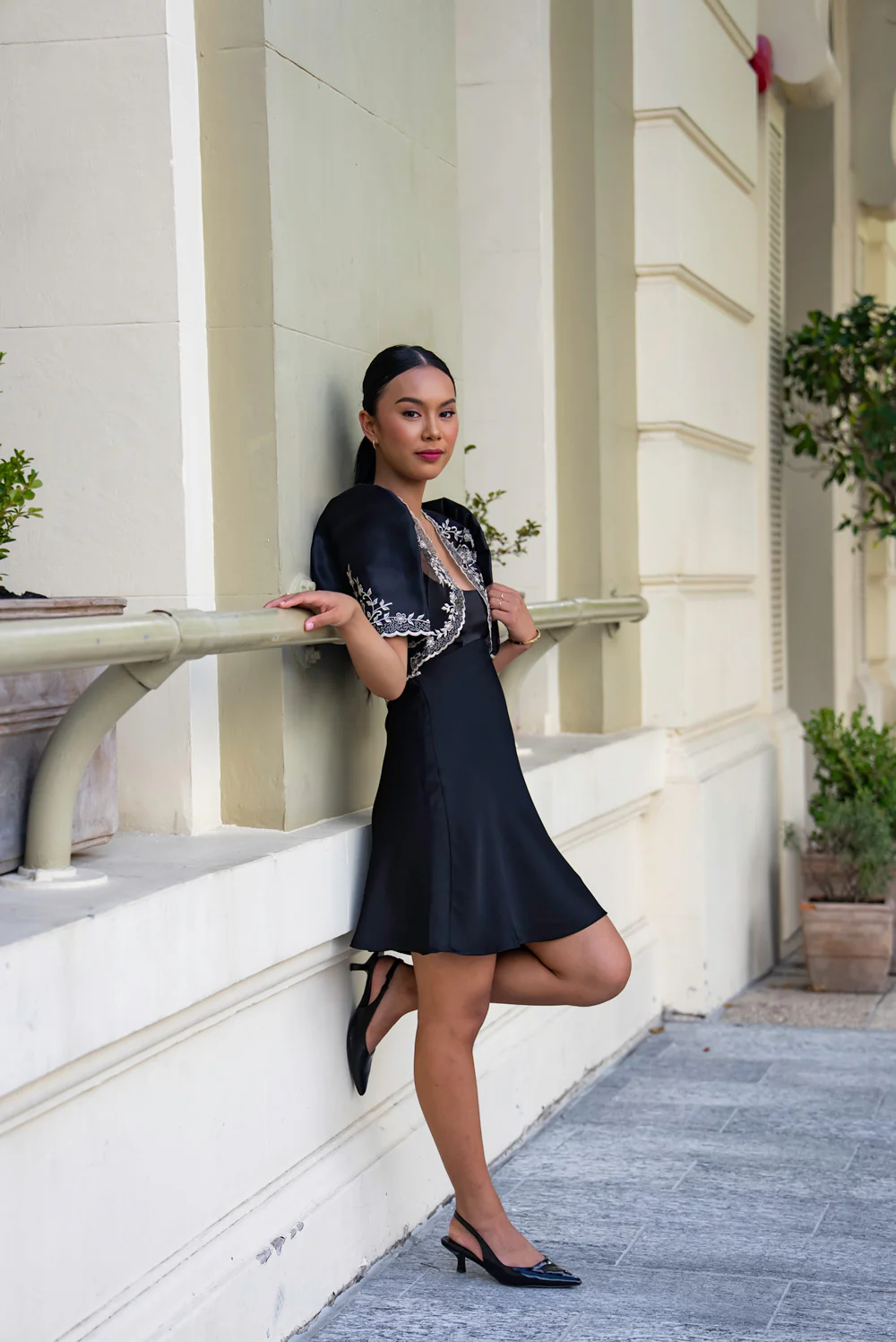 'Maria' Filipiniana Bolero (Black) - Image 4