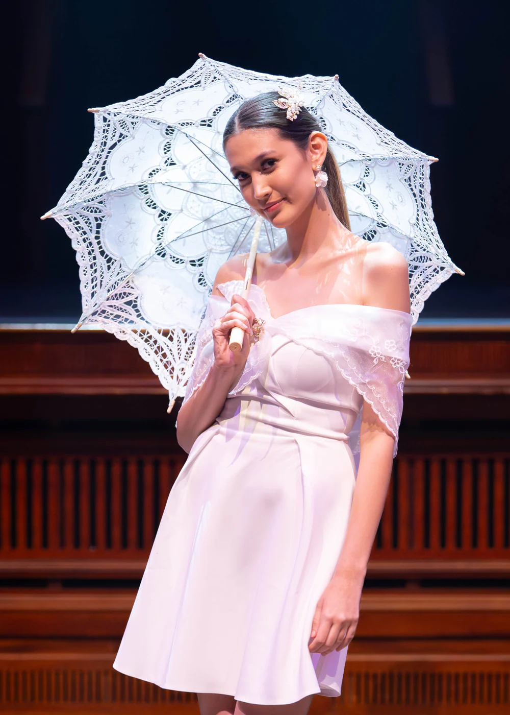 'Payong' Lace Parasol (Snow White) - Image 8