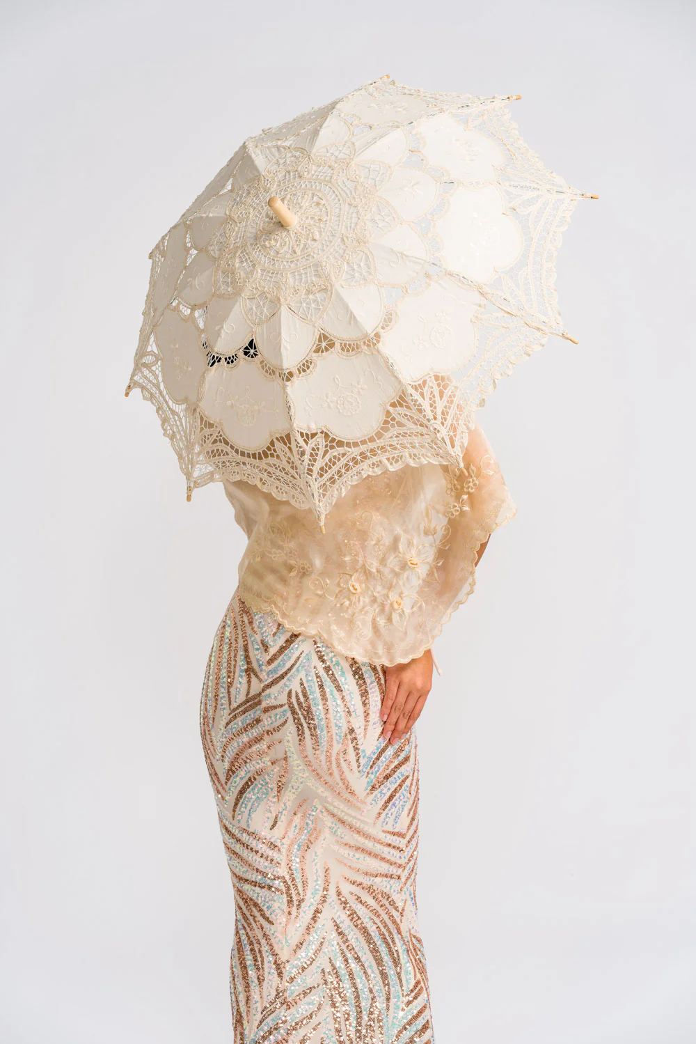 'Payong' Lace Parasol (Cream Beige) - Image 3